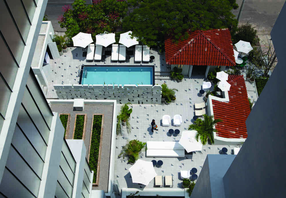 Grupo habitas insanely cool new hotel in guadalajara surface Habita design casa
