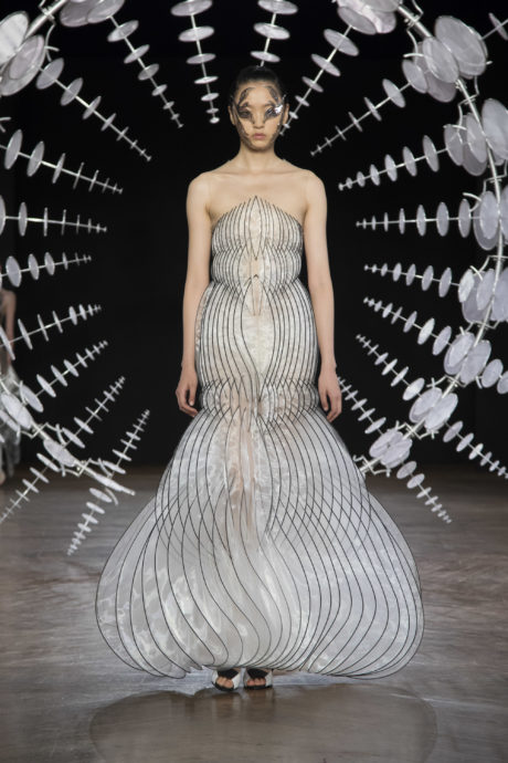 Iris van Herpen at Paris Haute Couture Week Fall 2019 – SURFACE