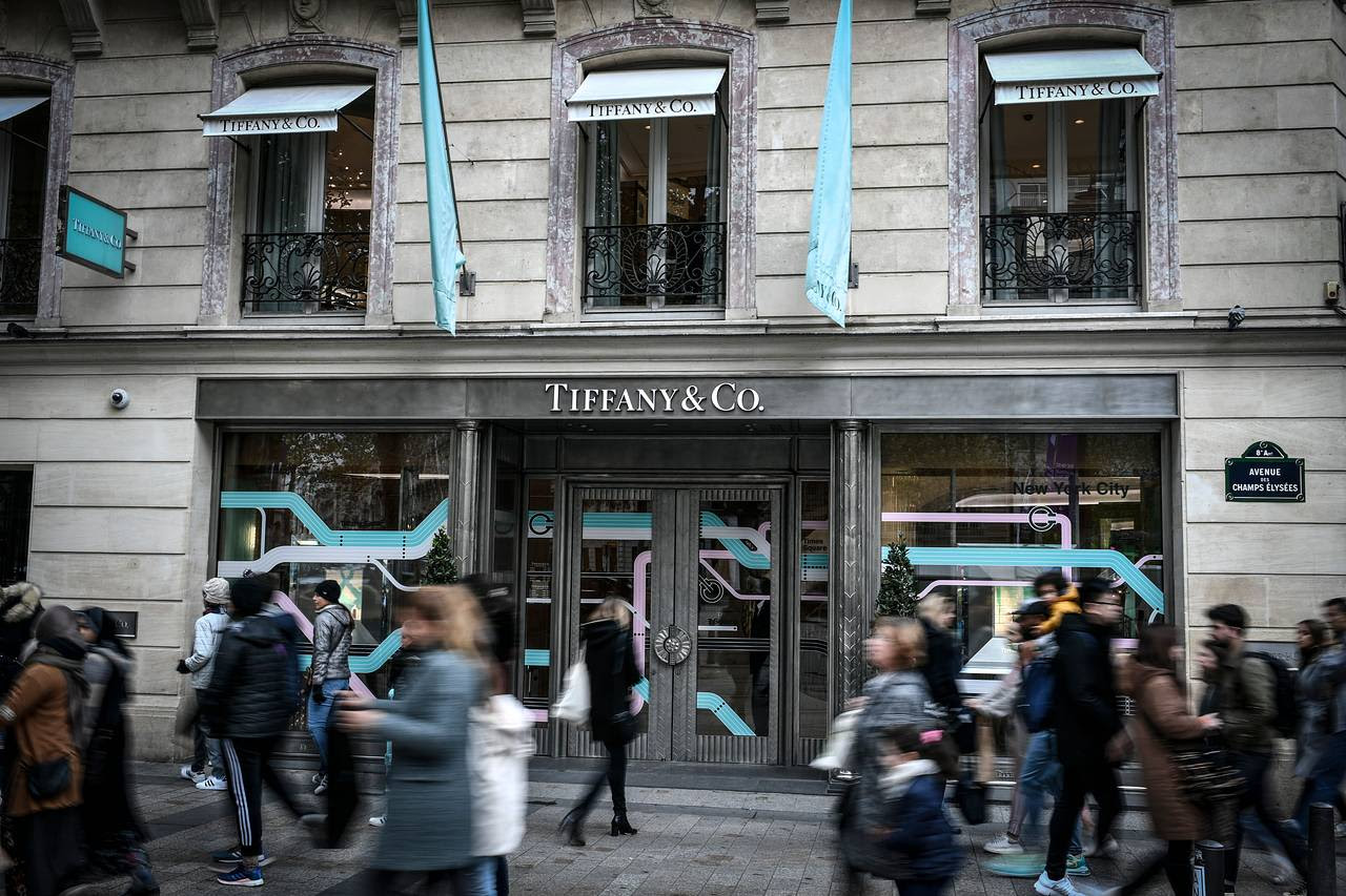 LVMH buy out Tiffany: “It will be thriving in the centuries to