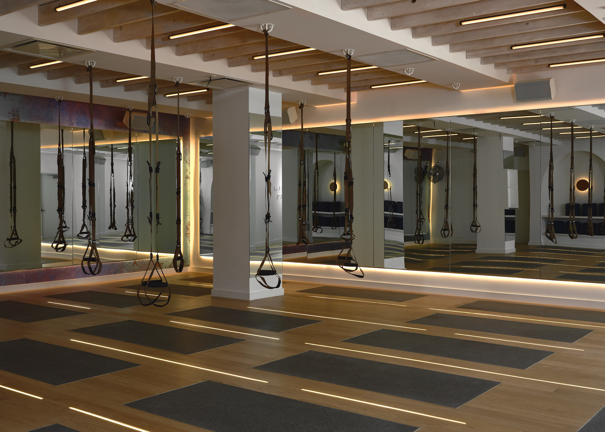 At a Holistic Studio in New York, Meditation and High-Intensity Fitness  Coalesce – SURFACE