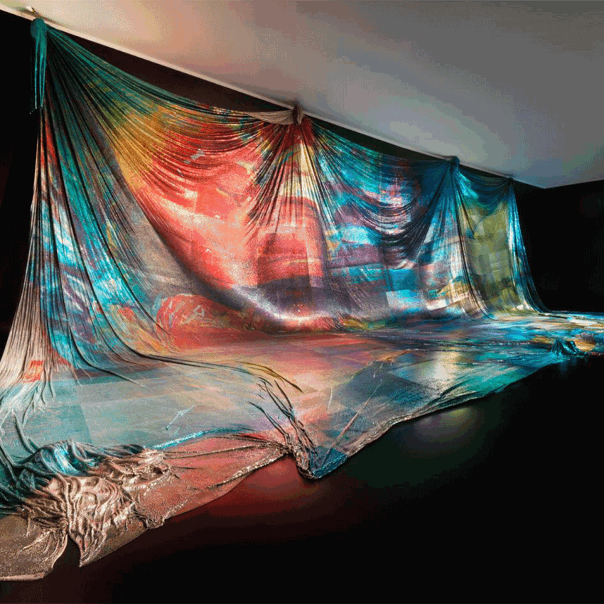 Katharina Grosse's Slick Installation at Espace Louis Vuitton in Venice,  and Other News